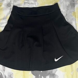 Nike Black Pleated Skort Stretchy S/M size